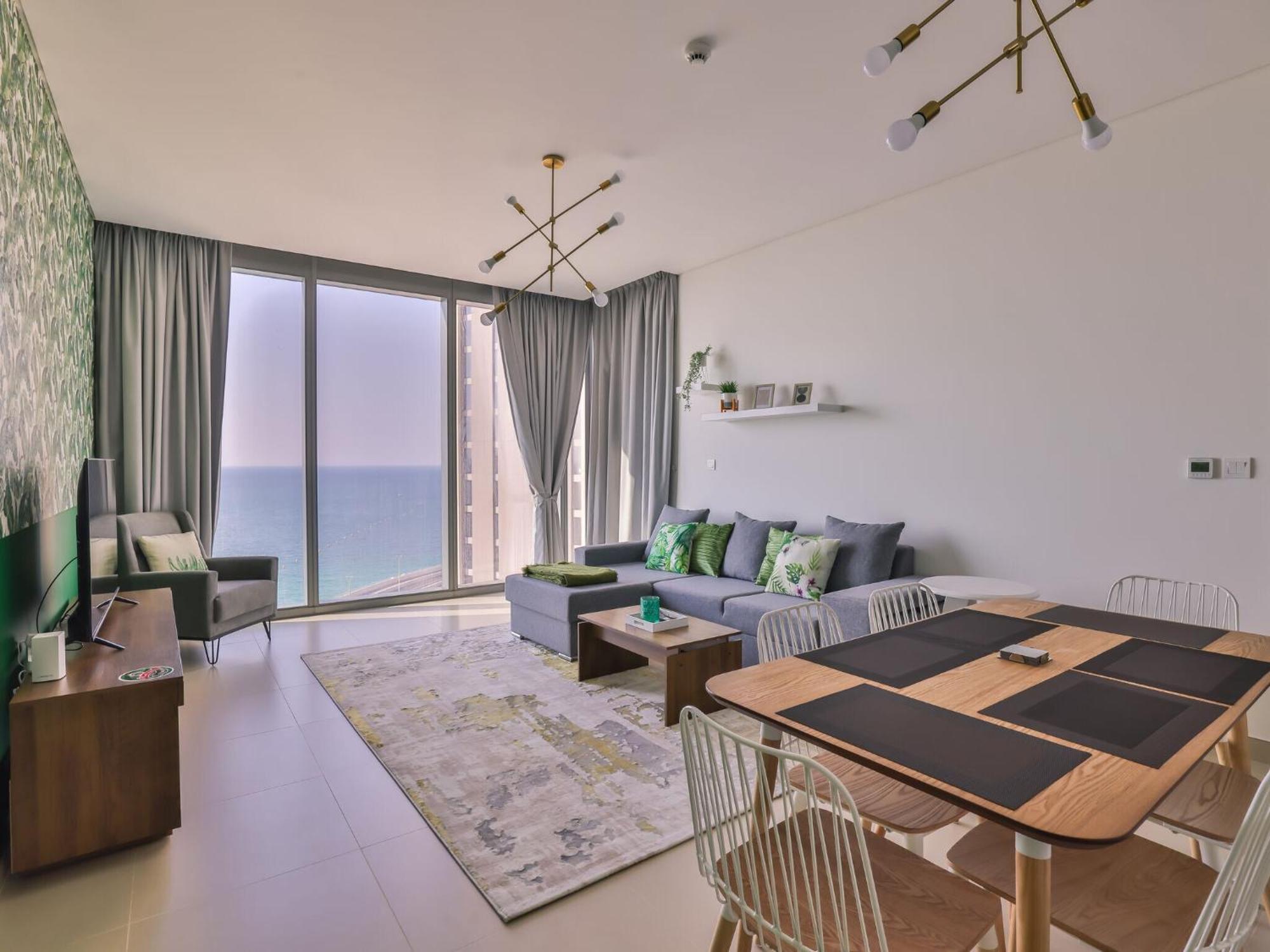Luxurious Apartments Dubai Marina Views Pool Gym By Sojo Stay 외부 사진