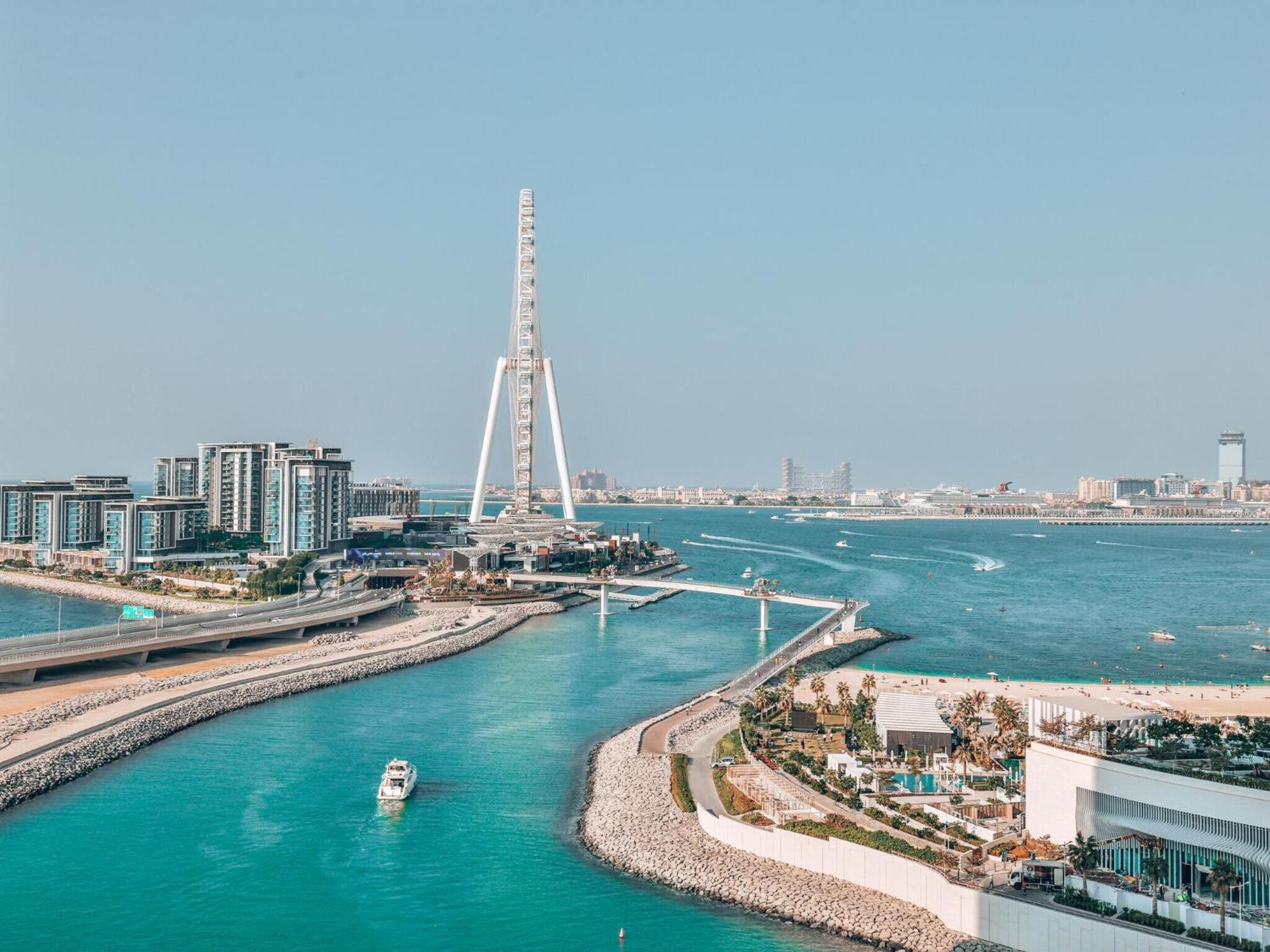 Luxurious Apartments Dubai Marina Views Pool Gym By Sojo Stay 외부 사진